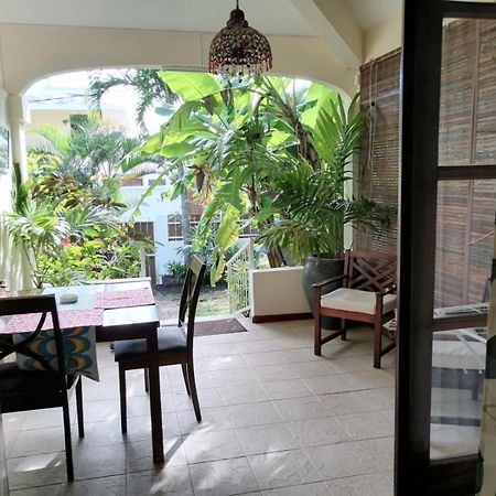 Koeuris Apartment Ла-Ґулет Номер фото