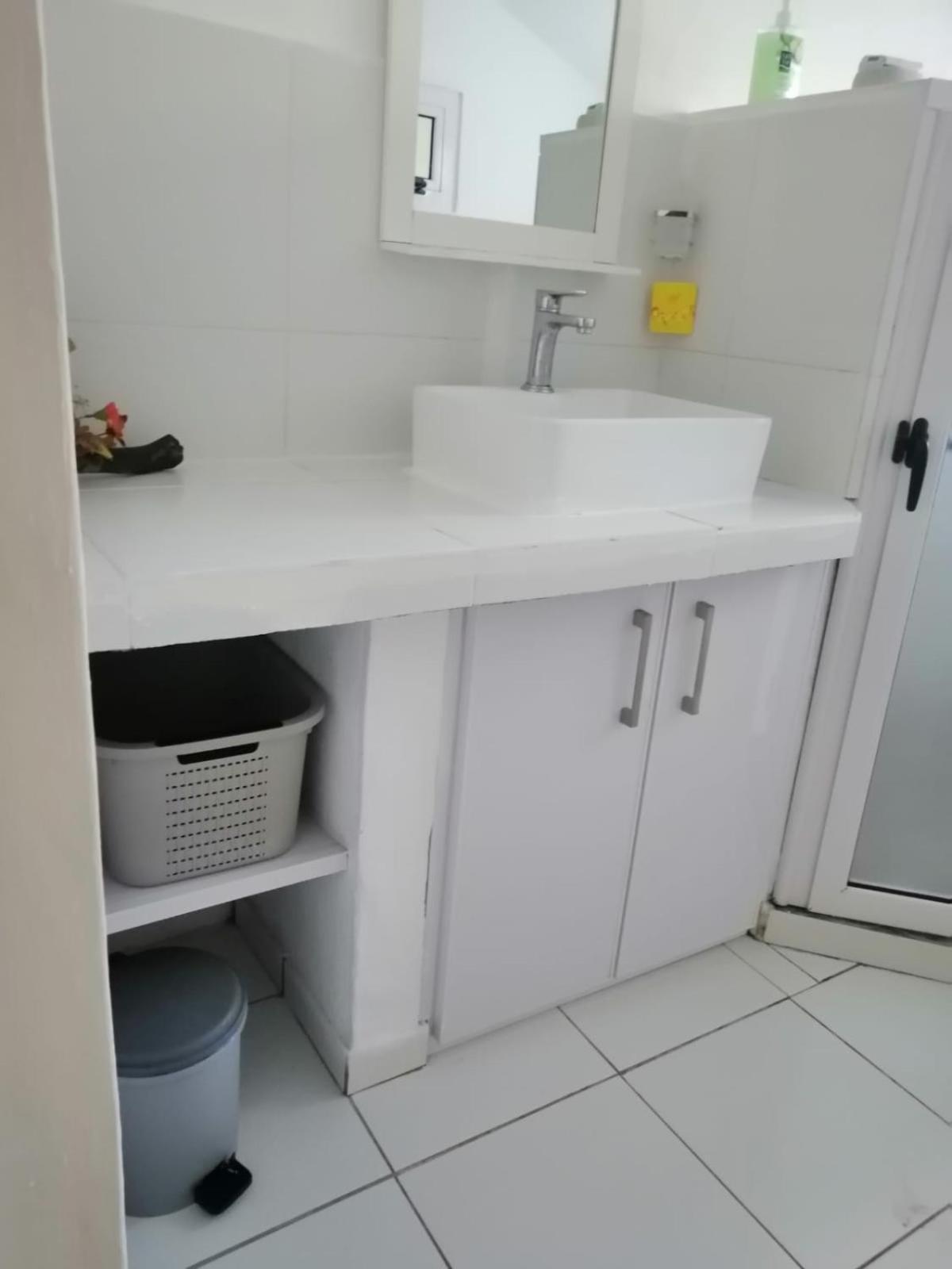 Koeuris Apartment Ла-Ґулет Номер фото